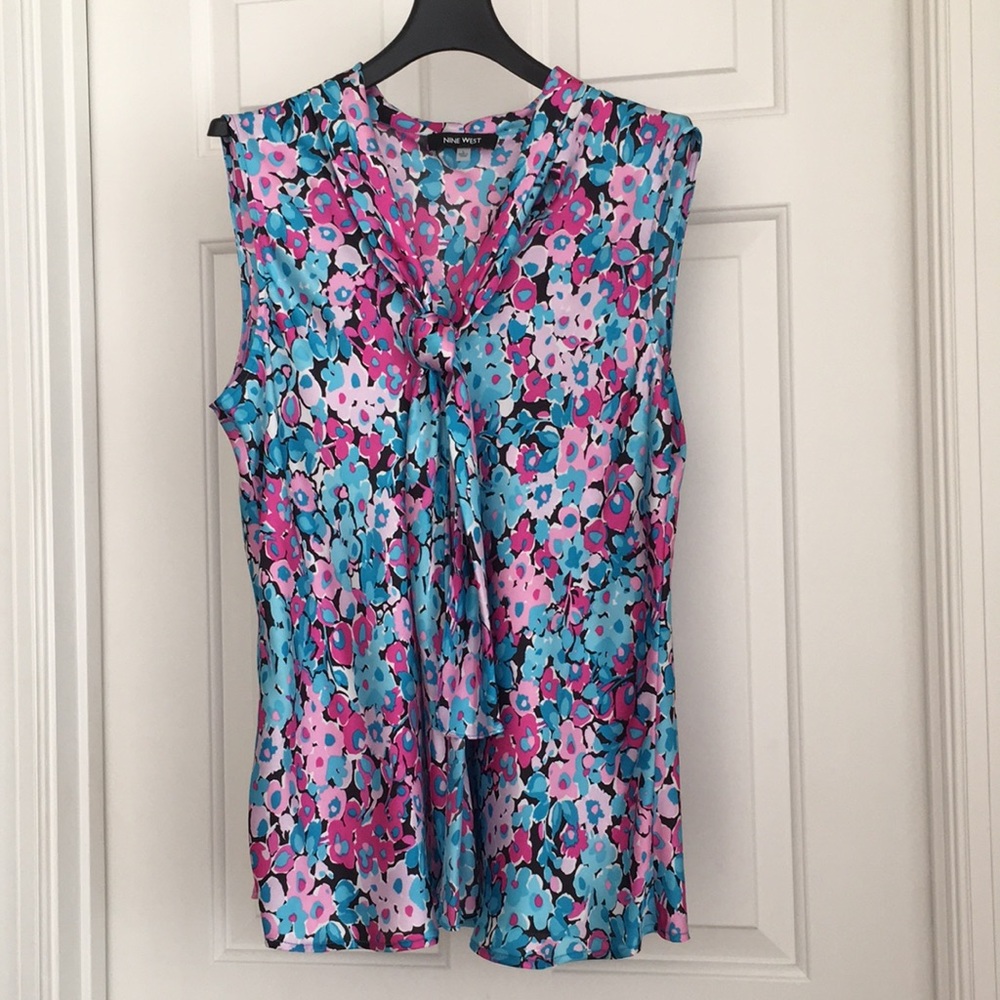 NINE WEST Women’s Top Silky Soft Blouse Colorful Neck ties Sleeveless Large NWT